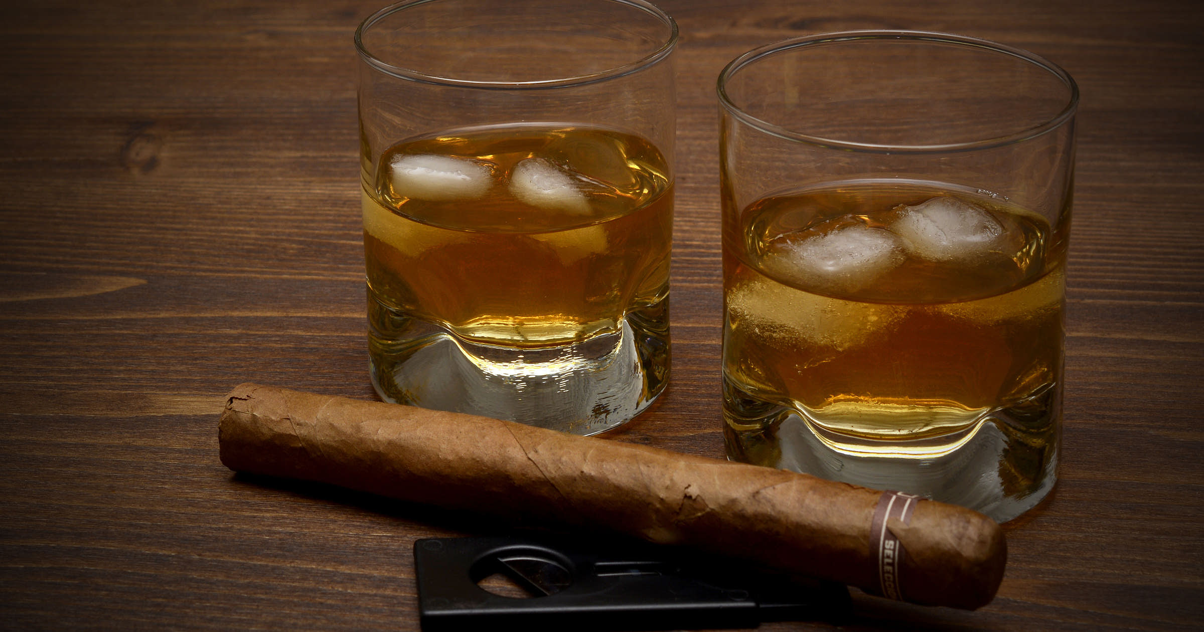 Cigar Bar Business Names + Free Logos