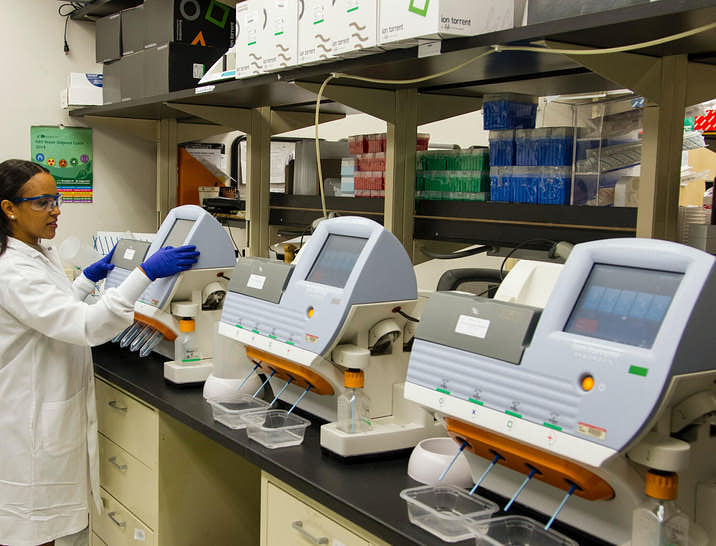 Nombres para laboratorios clínicos