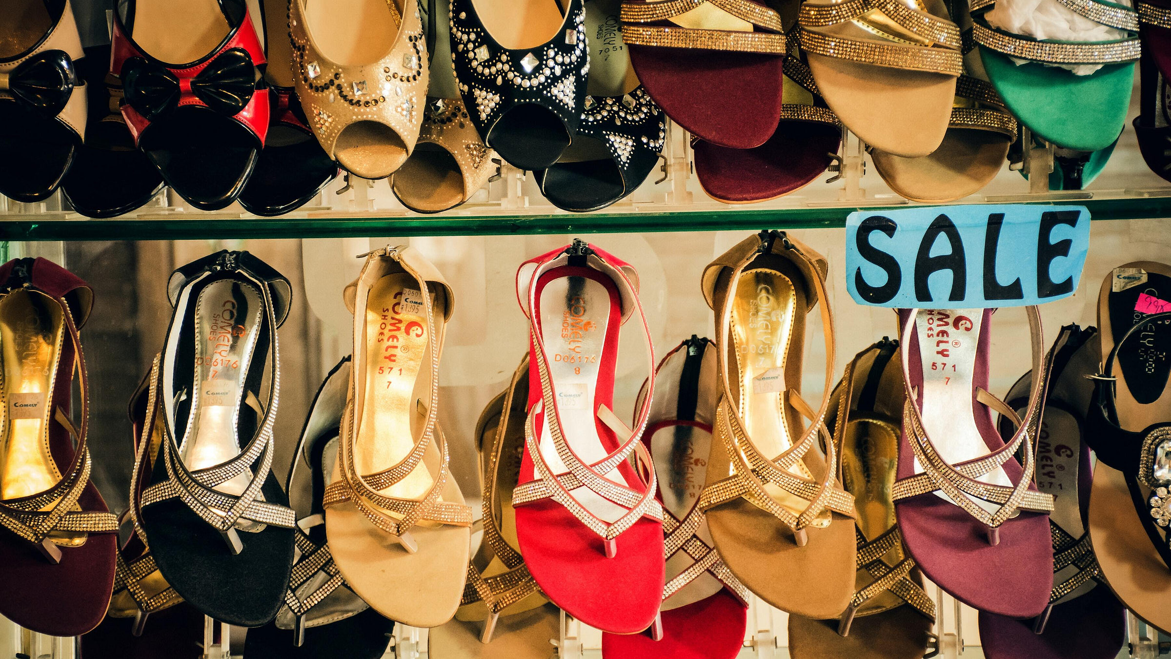 Nombres negocios tiendas zapatos