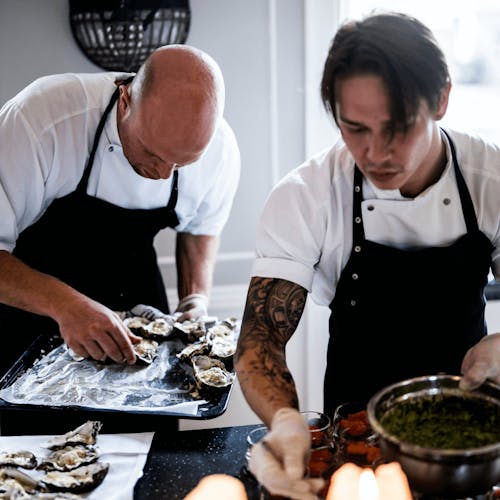 Cómo nombrar a un negocio de catering: