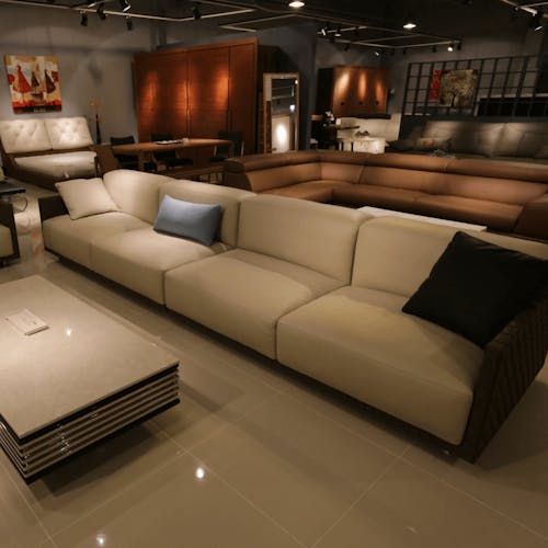 How to Name a Furniture Store: