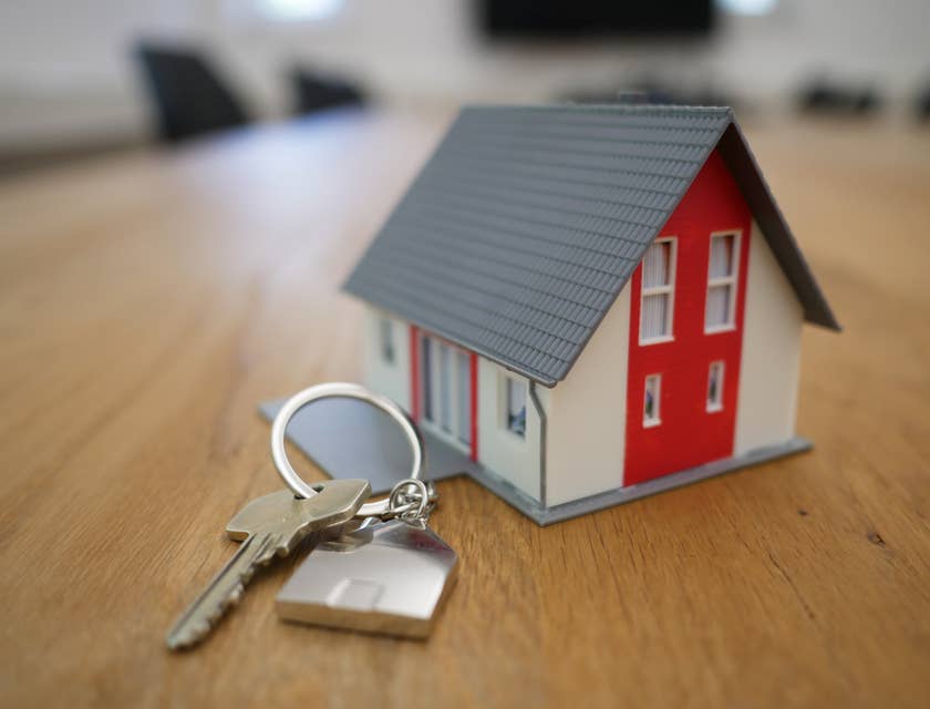 A miniature house on keychain.