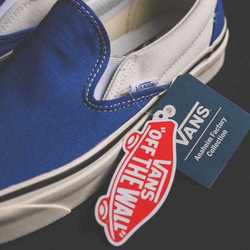 How to Name a Shoe Company