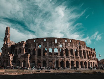 Antiguo Coliseo en Roma, Italia.