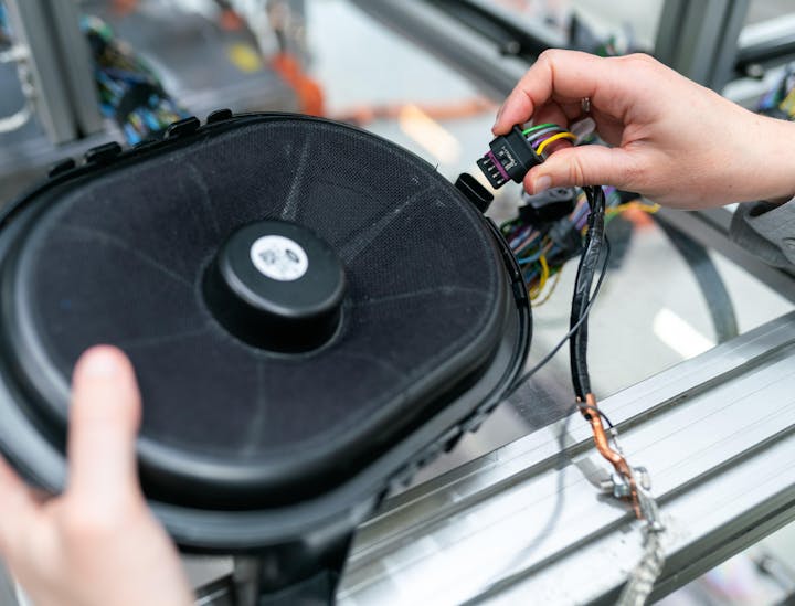 Nomi per Servizi di Installazione di Impianti Audio