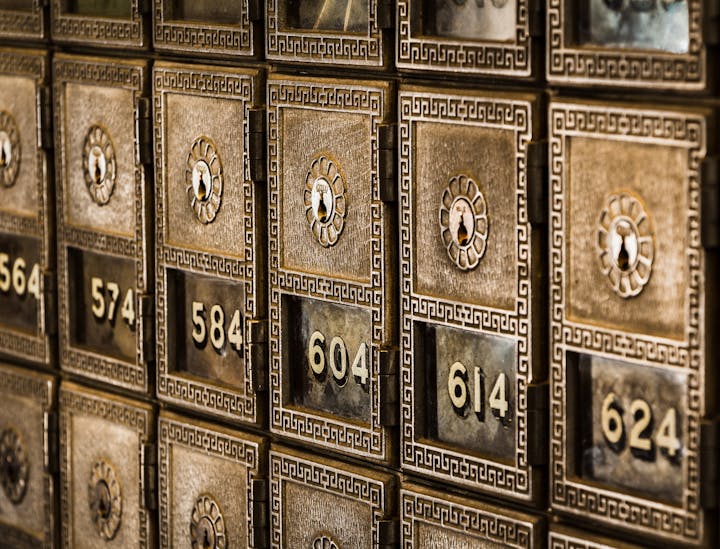 Nombres para empresas de bancos y cooperativas de crédito