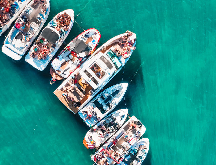 Noms d'agence de location de bateaux