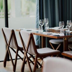 Consider whether you'll be selling high-end or affordable furniture.