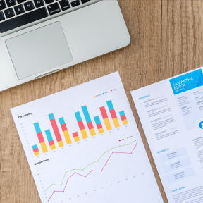 Considera el estudio que has realizado e intégralo en tu plan de negocios.