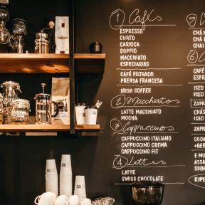 Escribe una lista básica de todos los artículos que deseas vender.