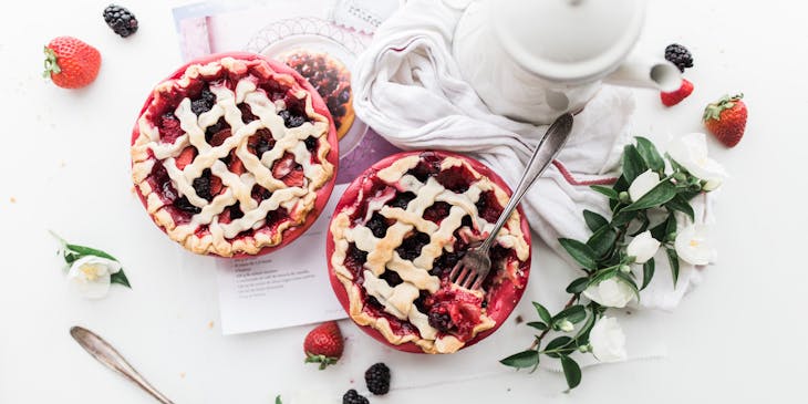 Berry pie served at a dessert business.