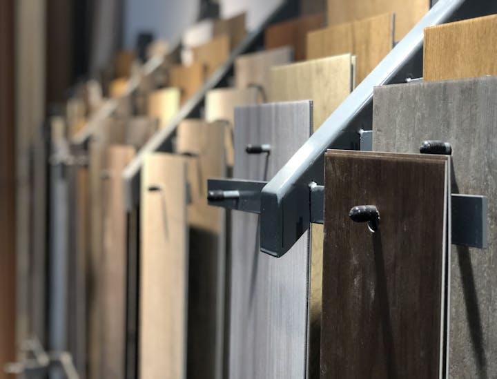 Nomes para lojas de pisos