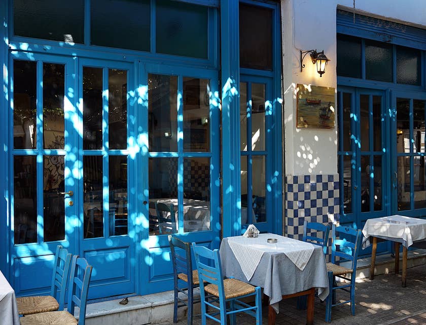Partie extérieure d'un restaurant grecque.