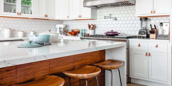 A kitchen home decor.