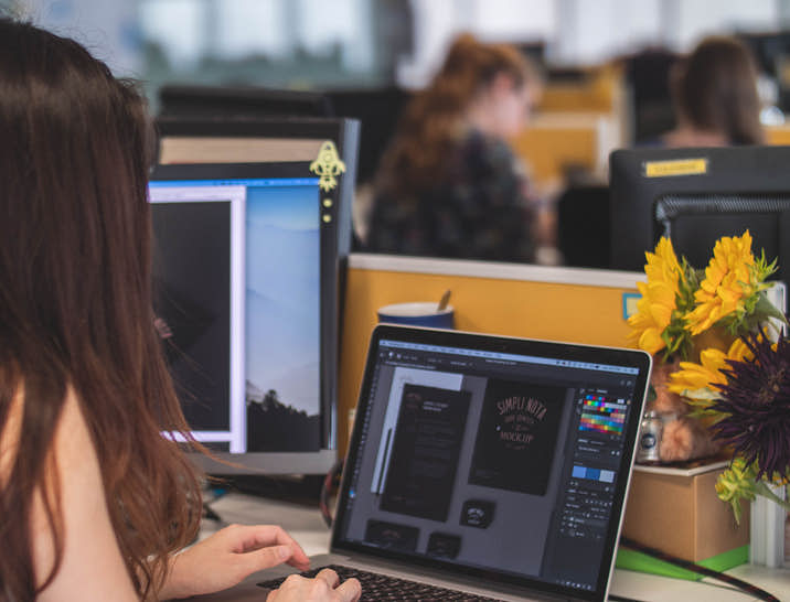 How to Name a Graphic Design Company