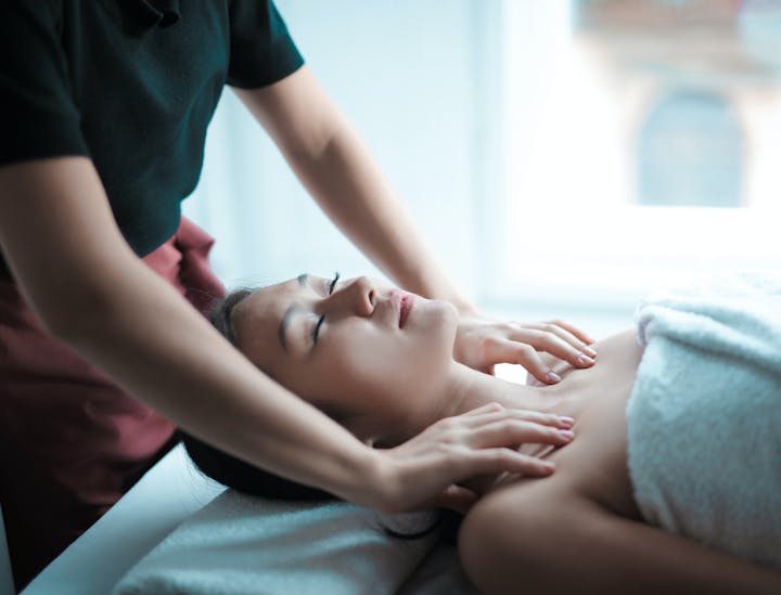 How to Name a Massage Business