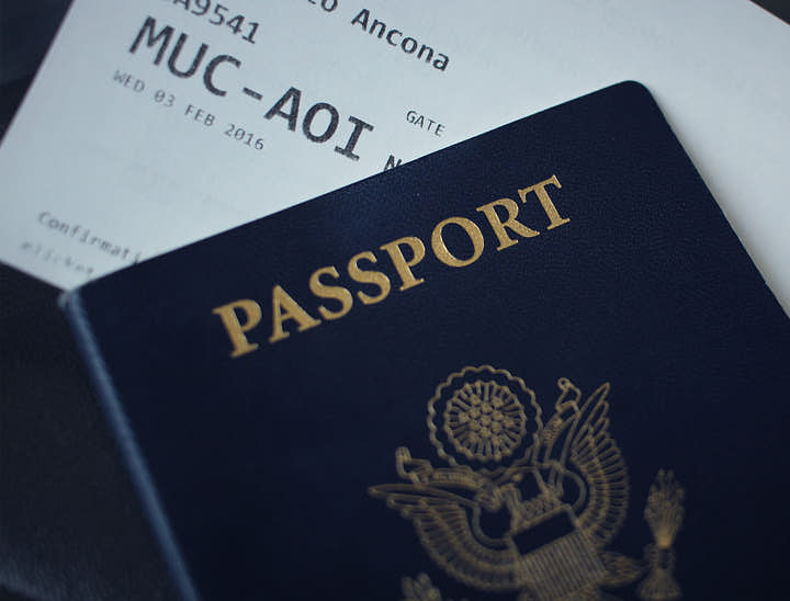 Cómo nombrar una agencia de viajes