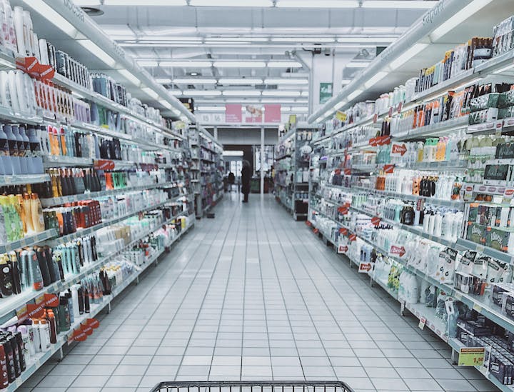 Nomes para lojas de alimentos importados