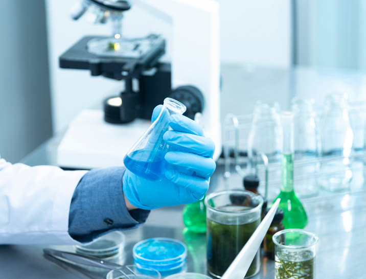 Noms de laboratoire