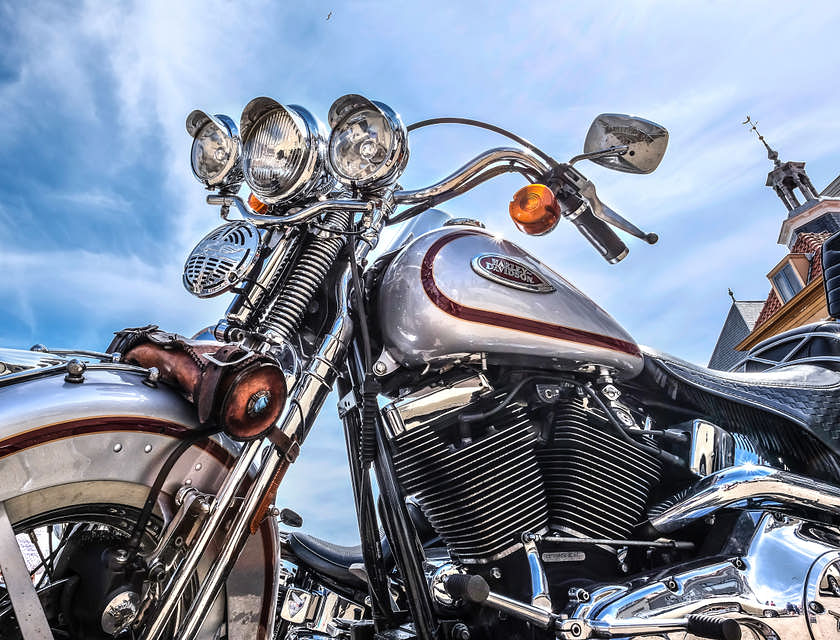 Nombres para negocios de refacciones y suministros de motocicletas