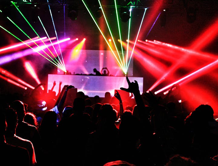 Noms de boîte de nuit