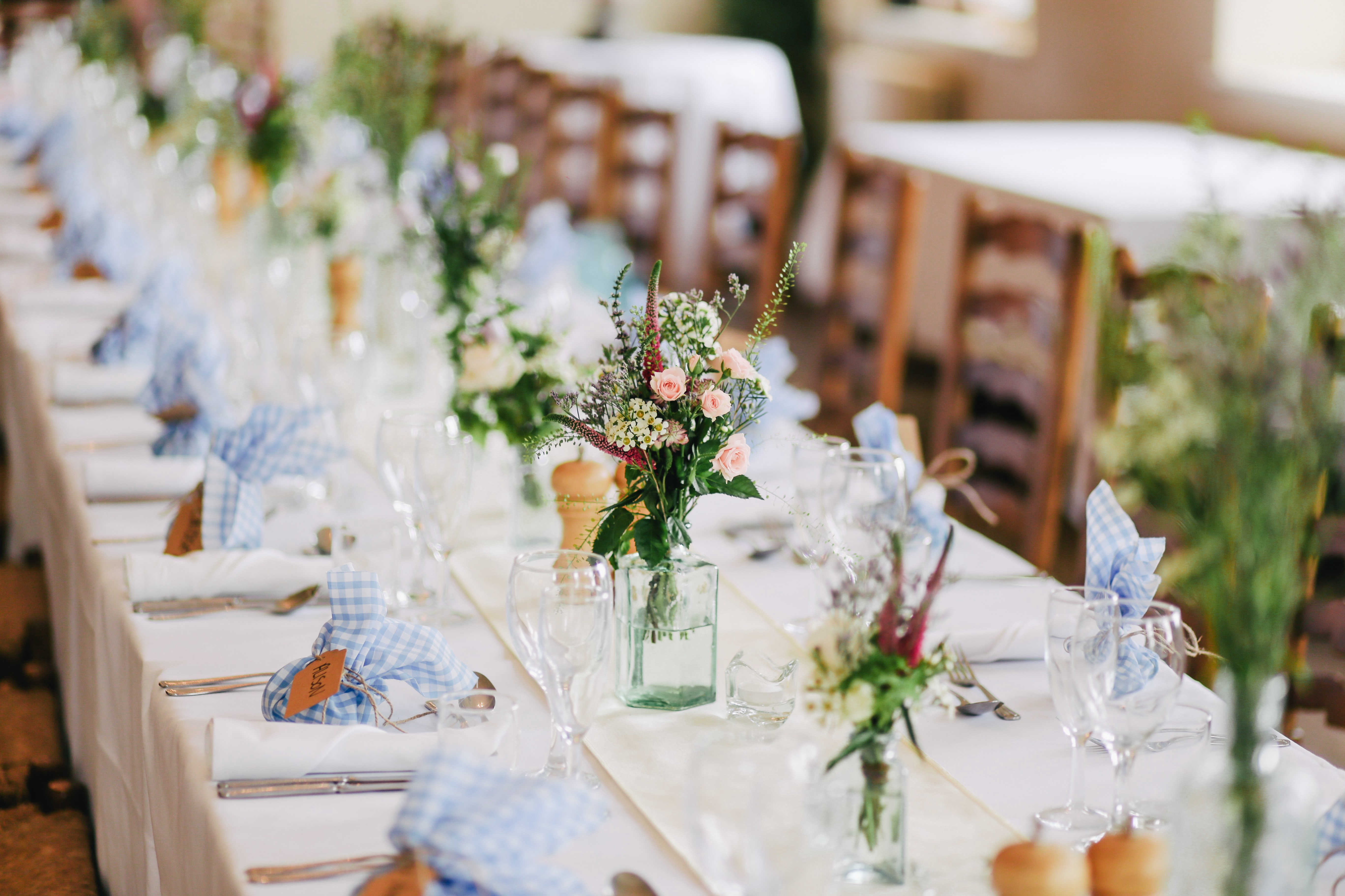 wedding reception supply stores