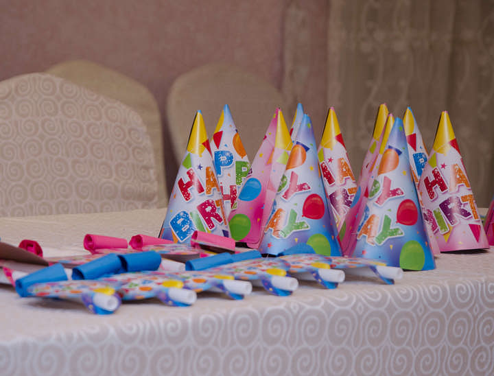 Partyzubehör-Firmennamen