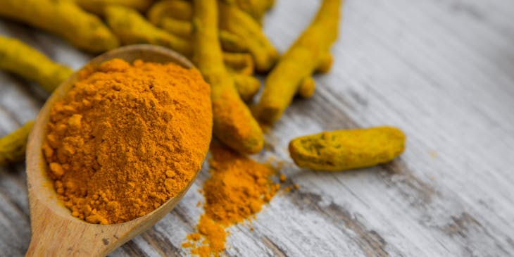 Heaps of different spices used in Persian cuisine.