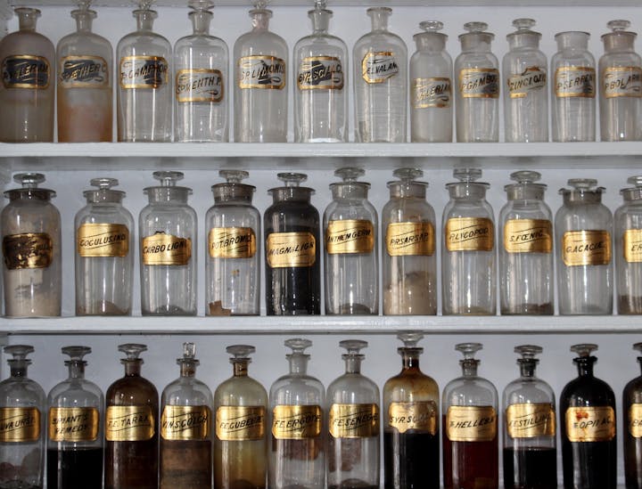 Nomes para lojas de poções