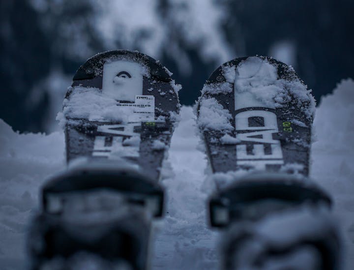 Noms de magasin de ski et snowboard