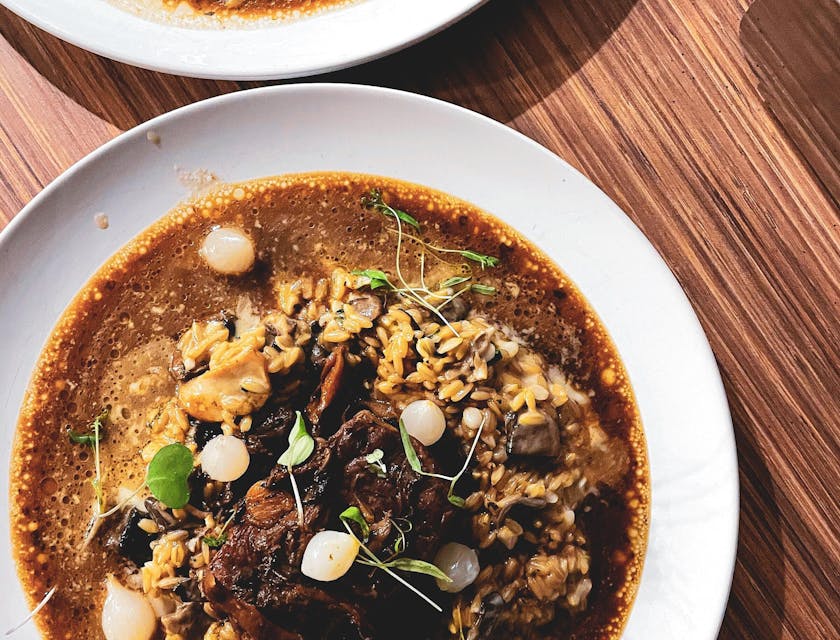 Comida saudável em um restaurante de comida soul.