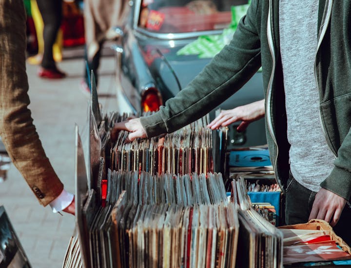 Nomes para lojas de rua