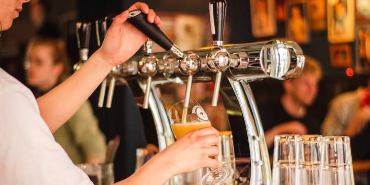 A worker at tavern business.