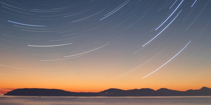 A timeless image of the night sky.