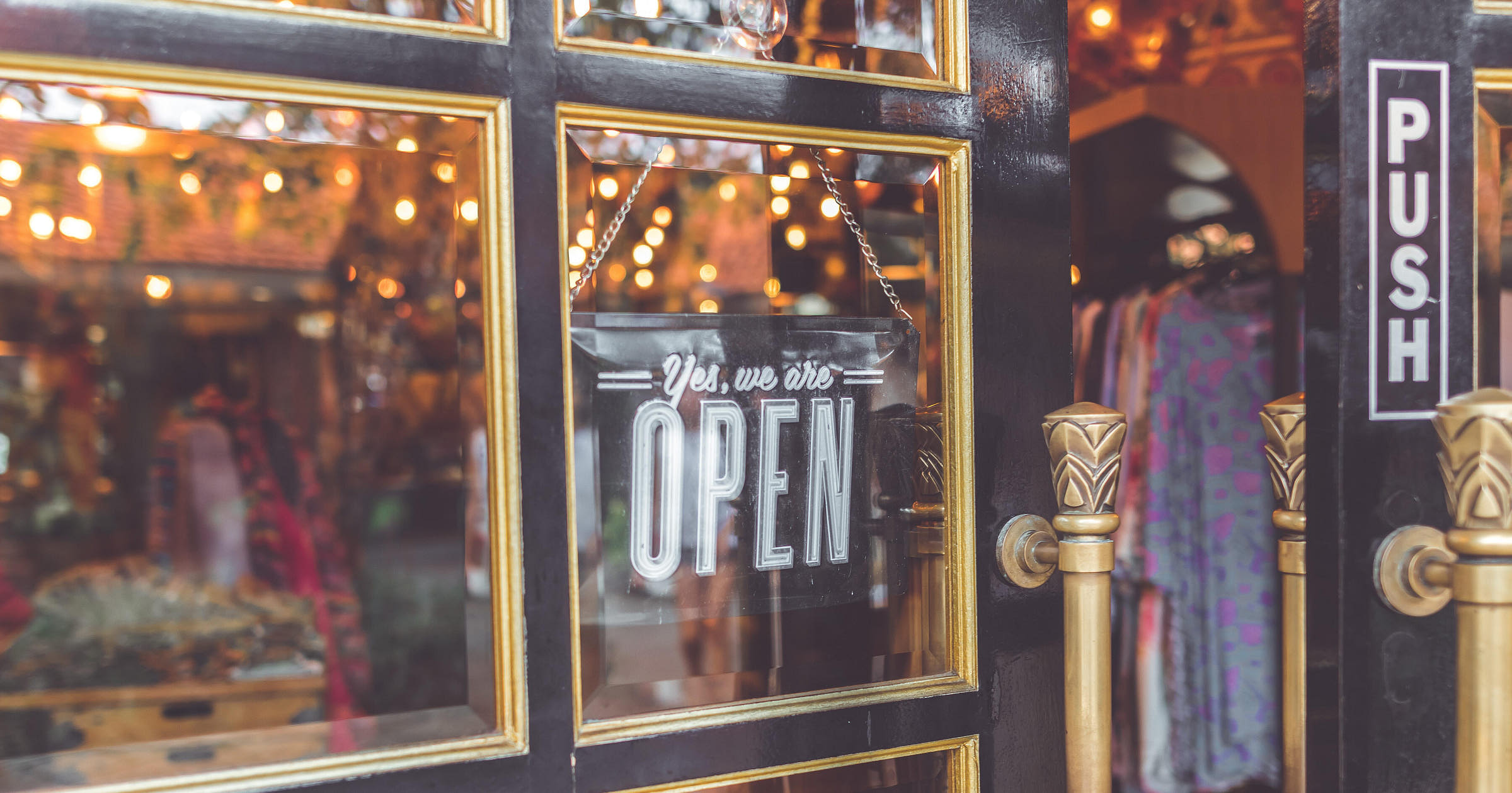 Universal Business Names + Free Logos