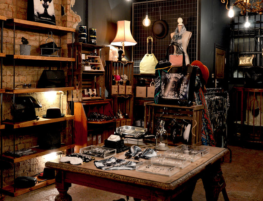 Noms de magasin de seconde main