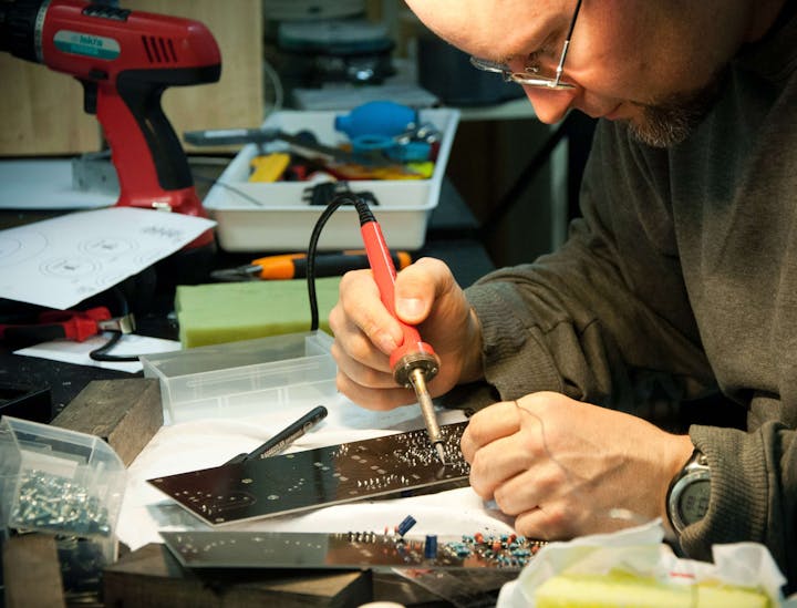 Nomi per Servizi di Installazione e Riparazione di Scaldabagni