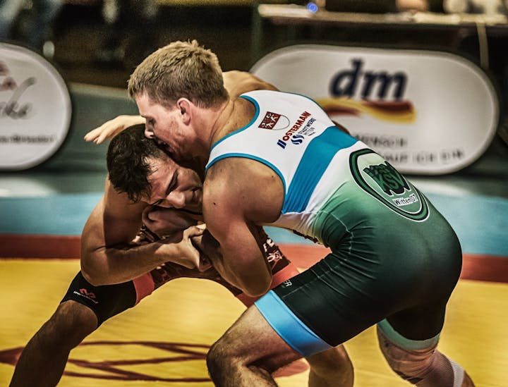 Nomes para academias de luta